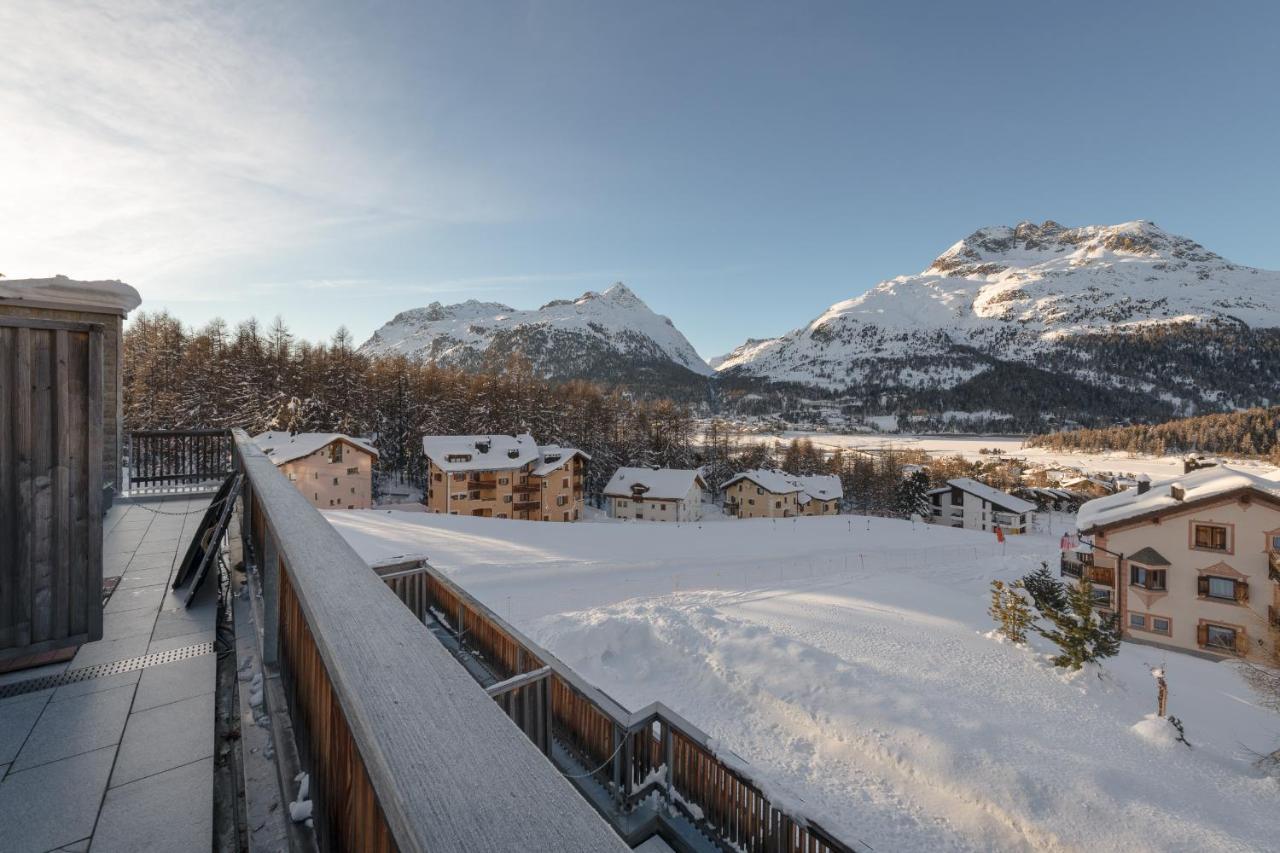 Nira Alpina Hotel