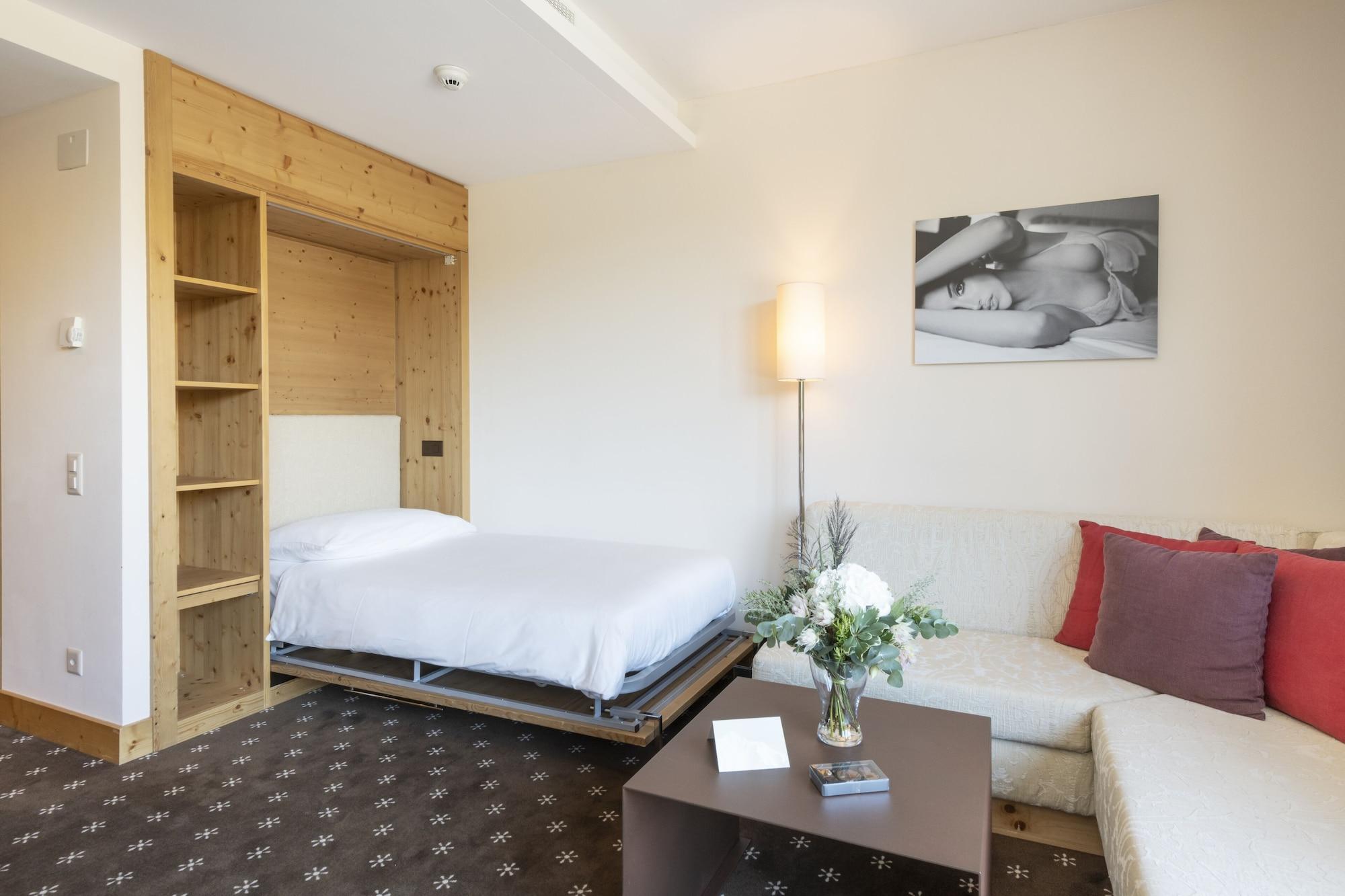 Hotel Nira Alpina